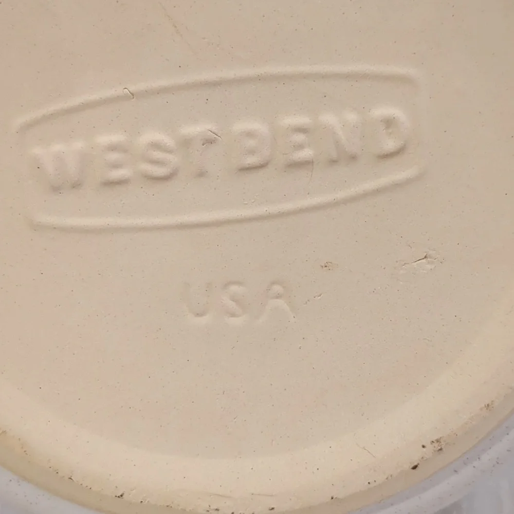 West Bend Bean Pot MCM Stoneware Ceramic With Lid Vtg Mid-Century 60s Kitsch